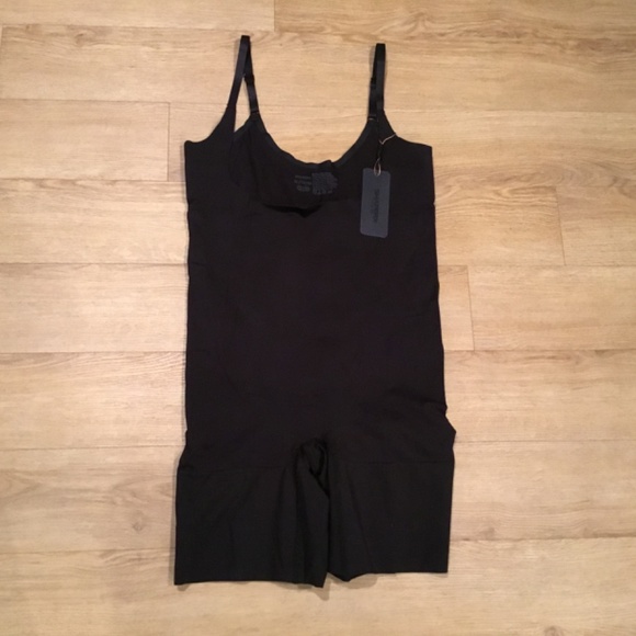 Women’s SHAPERX Shapewear Fajas Seamless Bodysuit Shorts - Picture 6 of 8